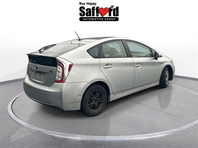 2013 Toyota Prius Four photo 7