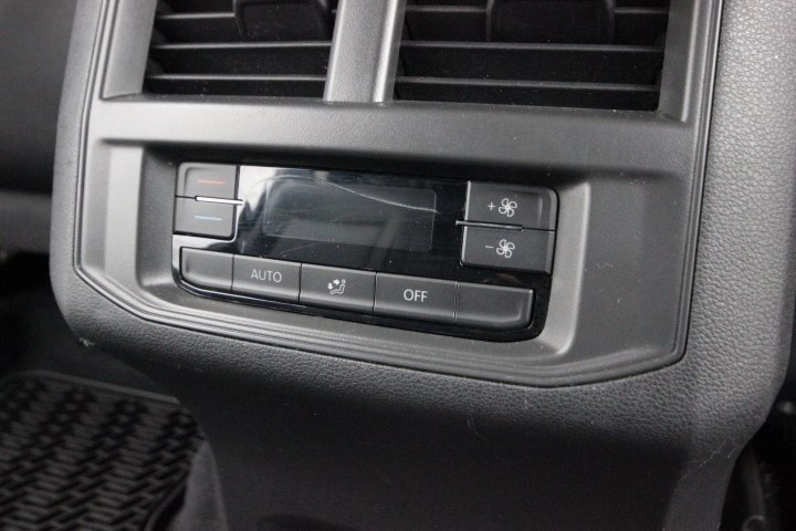 2021 Volkswagen Atlas V6 SE Technology photo 25
