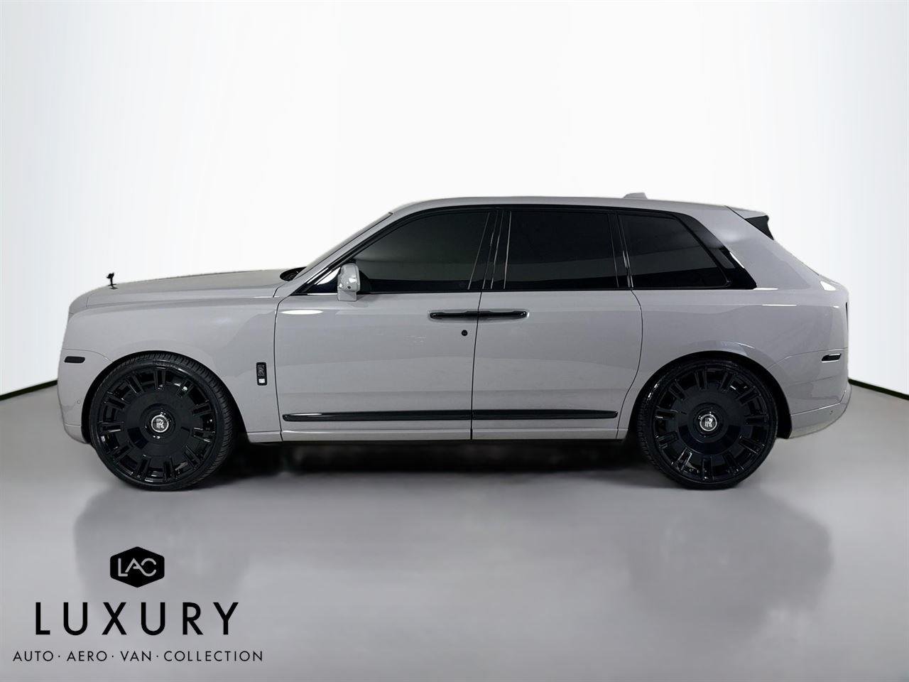 2022 Rolls Royce Cullinan RR31 photo 7