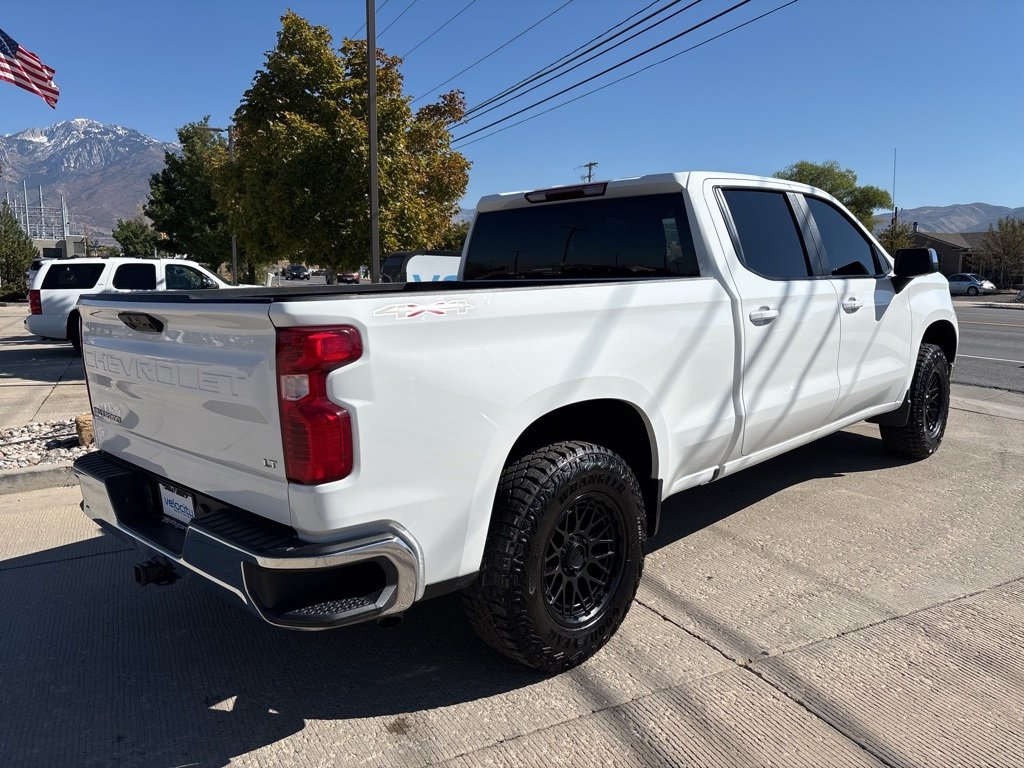 2024 Chevrolet Silverado 1500 LT photo 4