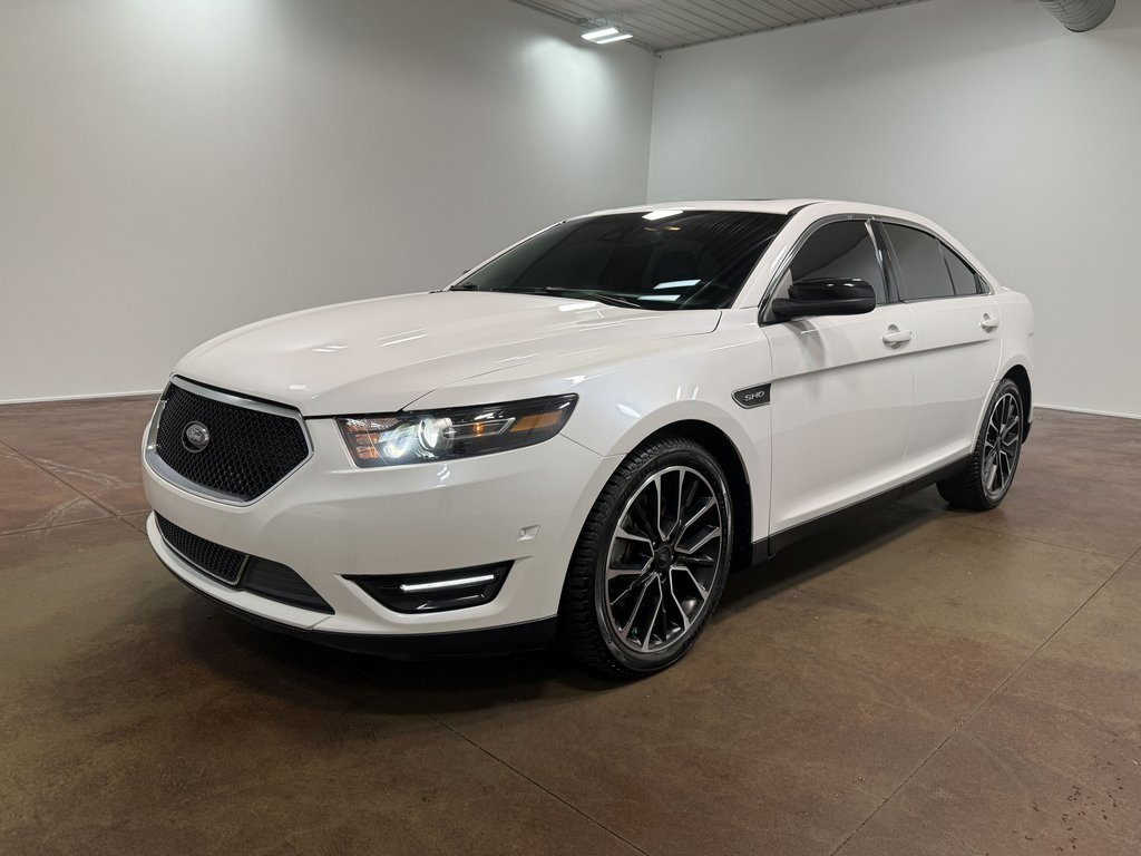 2019 Ford Taurus SHO photo 33