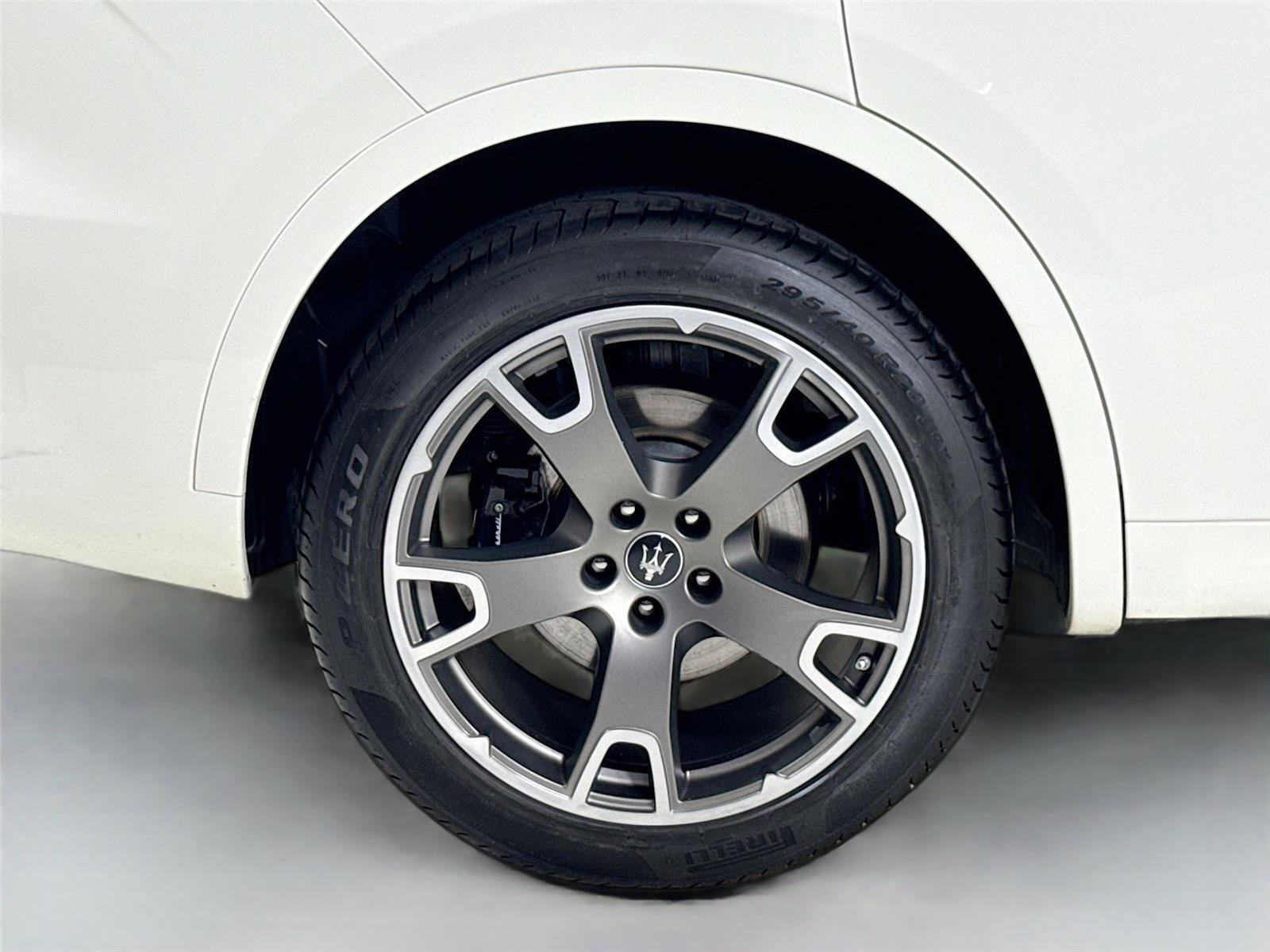 2023 Maserati Levante Modena S photo 35