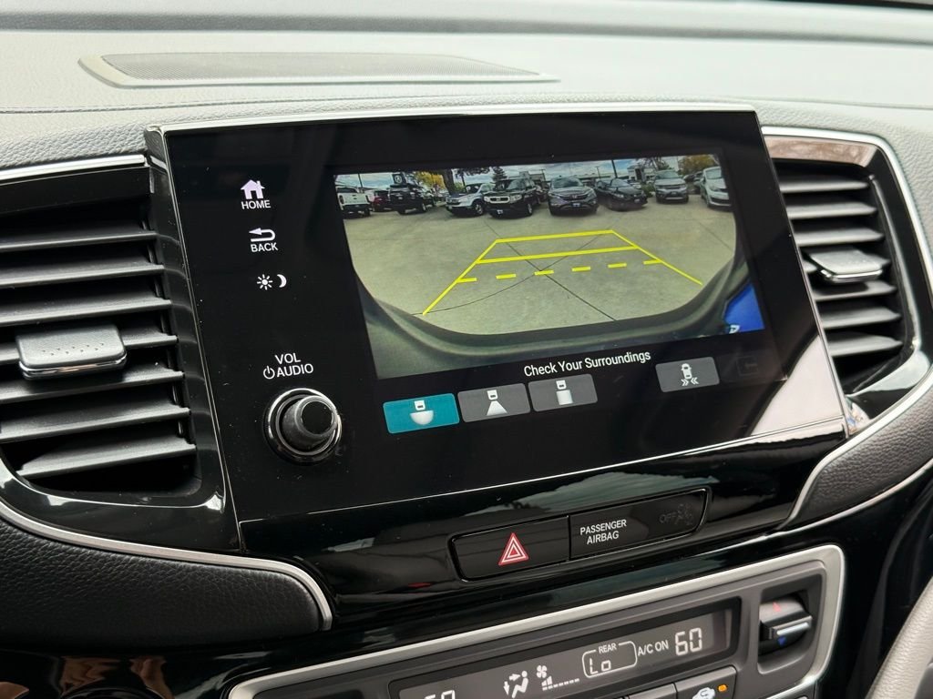2021 Honda Pilot Touring photo 25