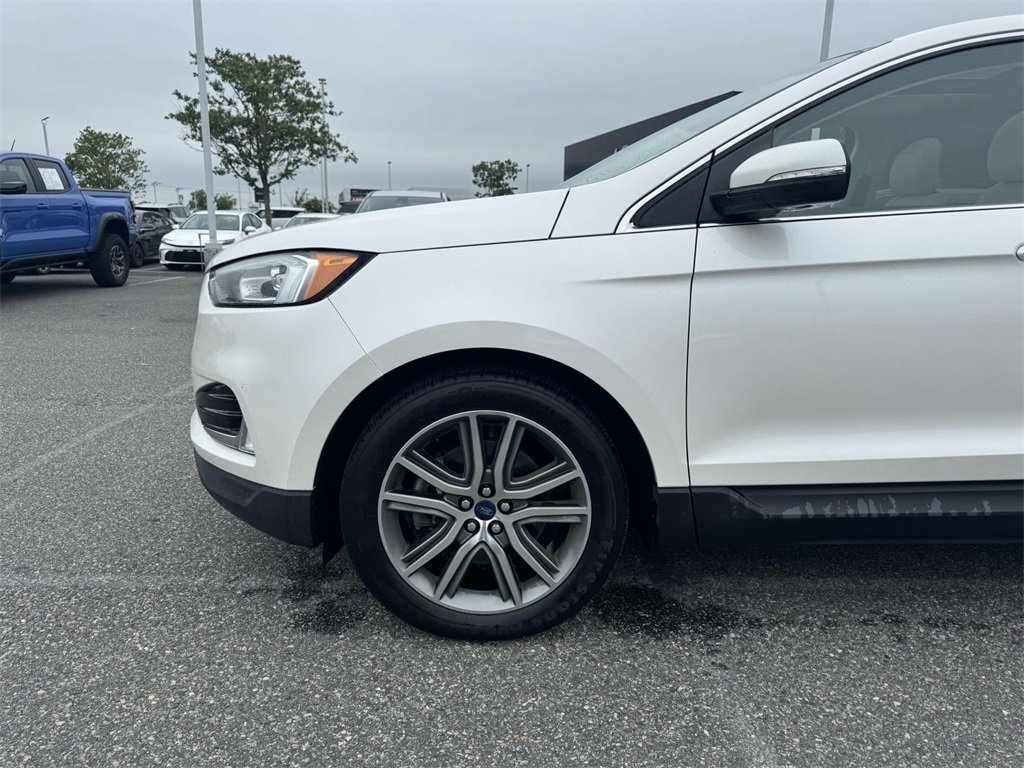 2019 Ford Edge Titanium photo 12