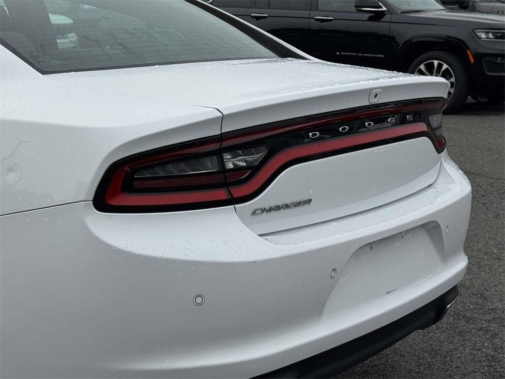 2019 Dodge Charger SXT photo 10