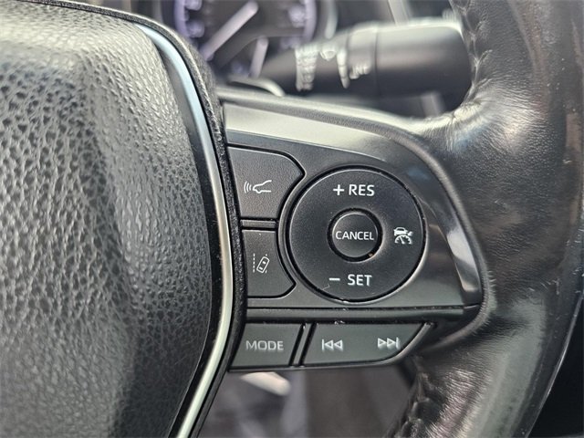 2018 Toyota Camry SE photo 24