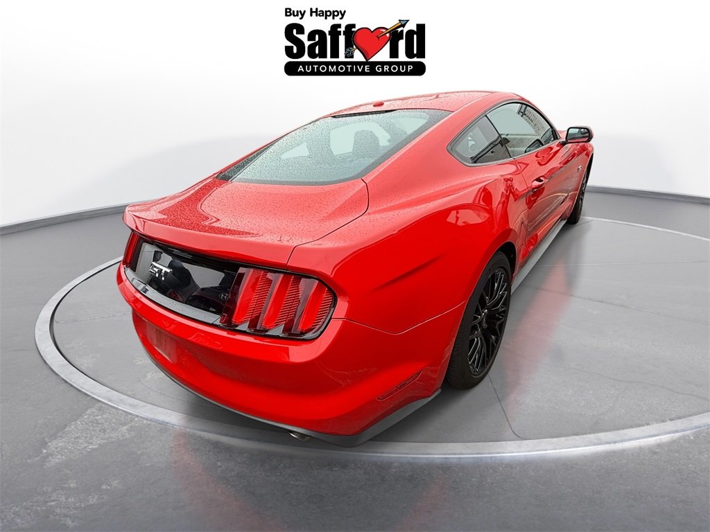 2017 Ford Mustang GT Premium photo 2