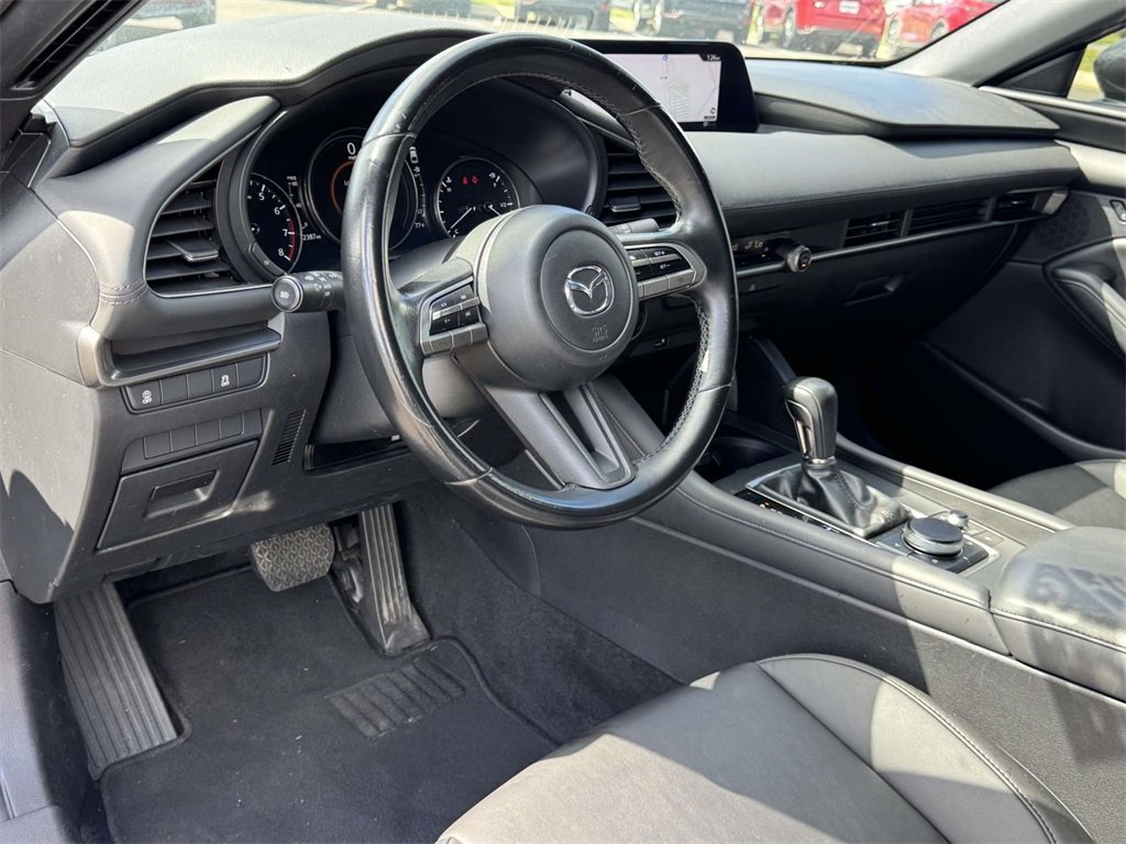 2021 Mazda Mazda3 Select photo 2