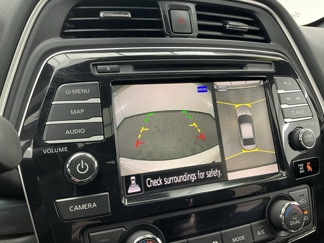 2022 Nissan Maxima SR photo 3