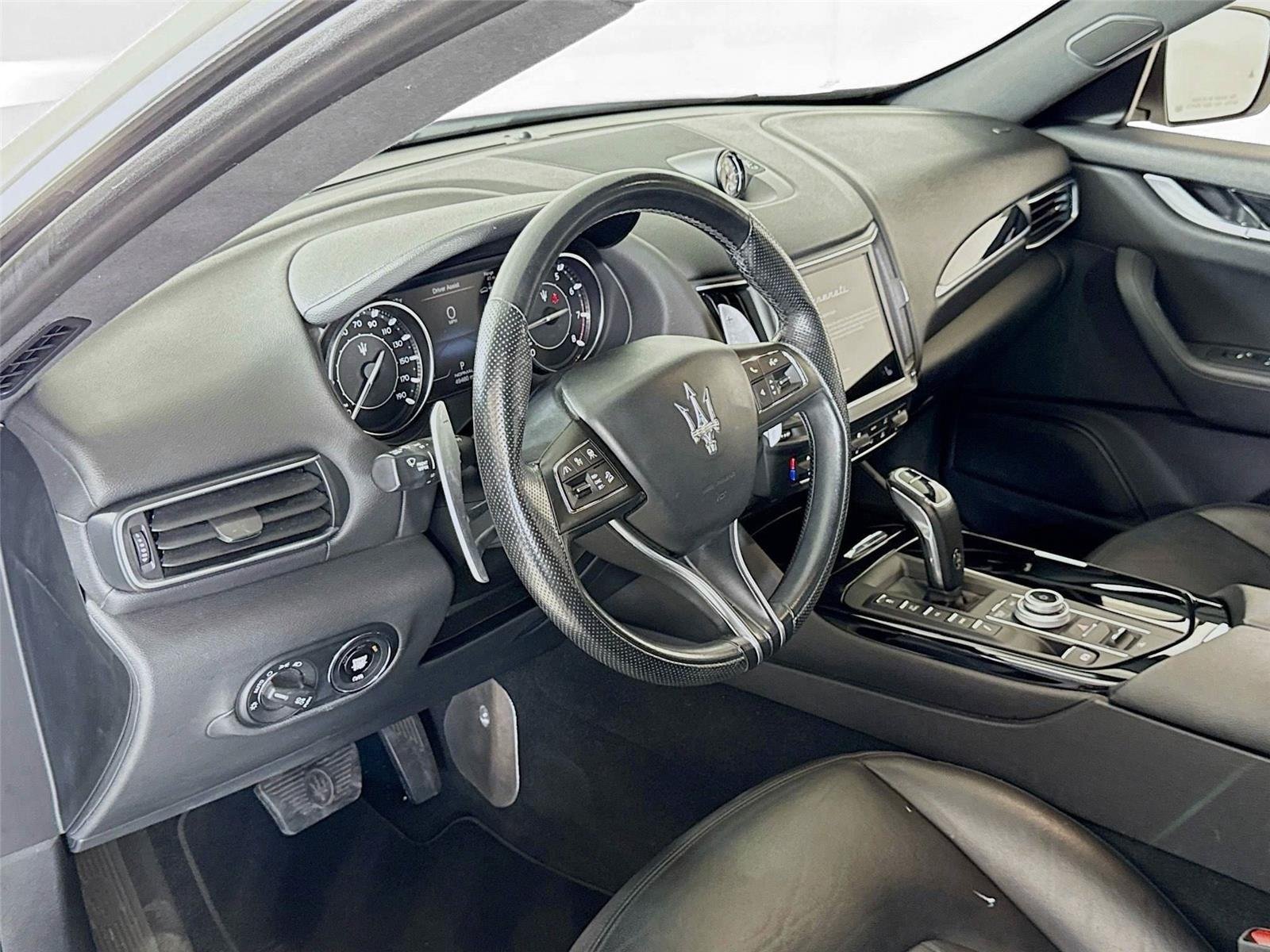 2023 Maserati Levante Modena S photo 13