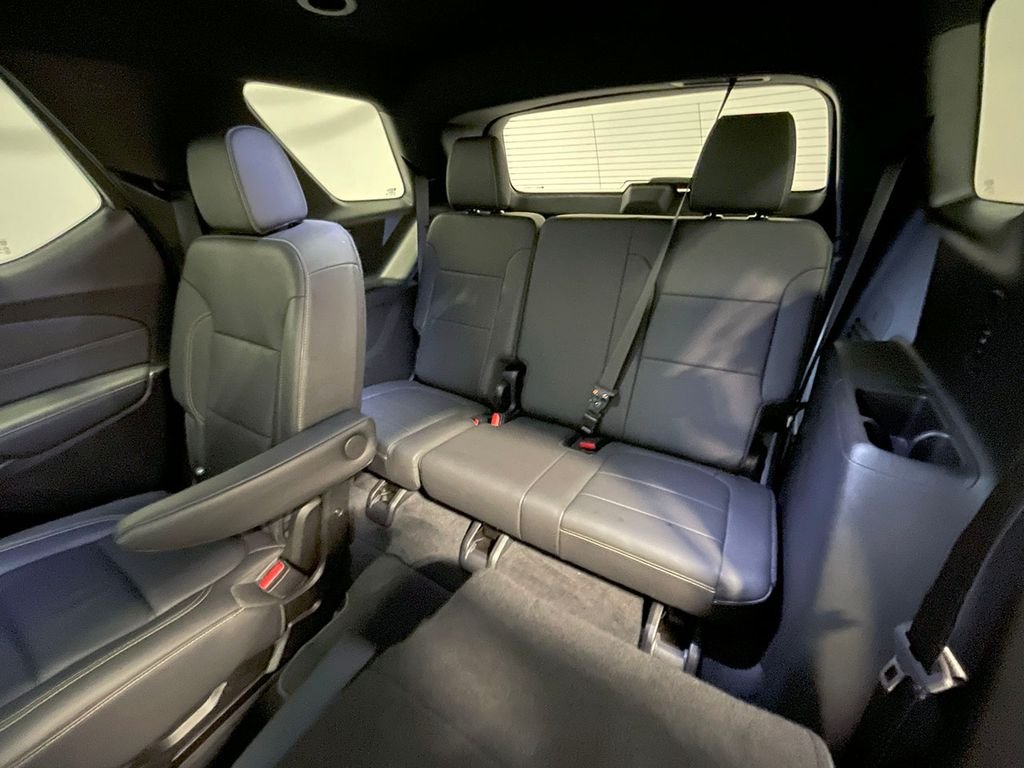 2023 Chevrolet Traverse Leather photo 17