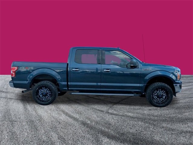 2019 Ford F-150 XLT photo 2