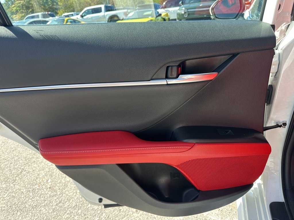 2022 Toyota Camry XSE photo 24