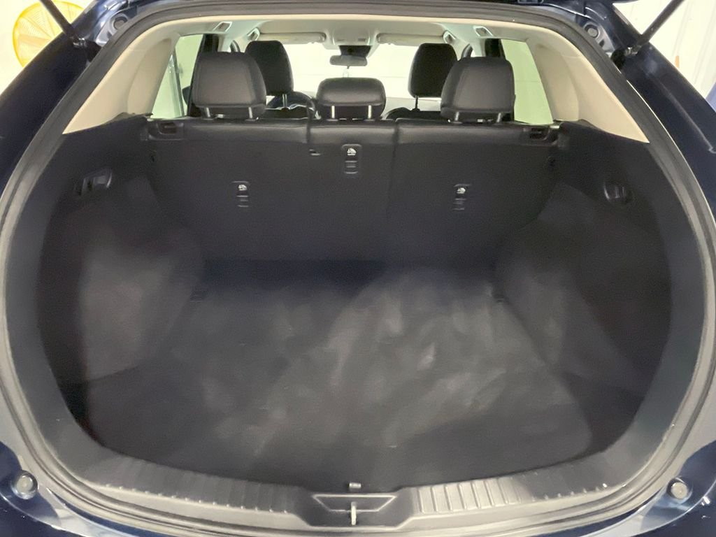 2020 Mazda CX-5 Touring photo 3