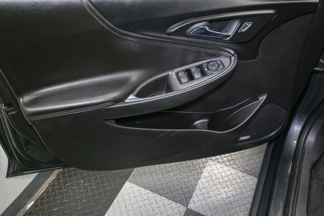 2018 Chevrolet Malibu Hybrid Base photo 36