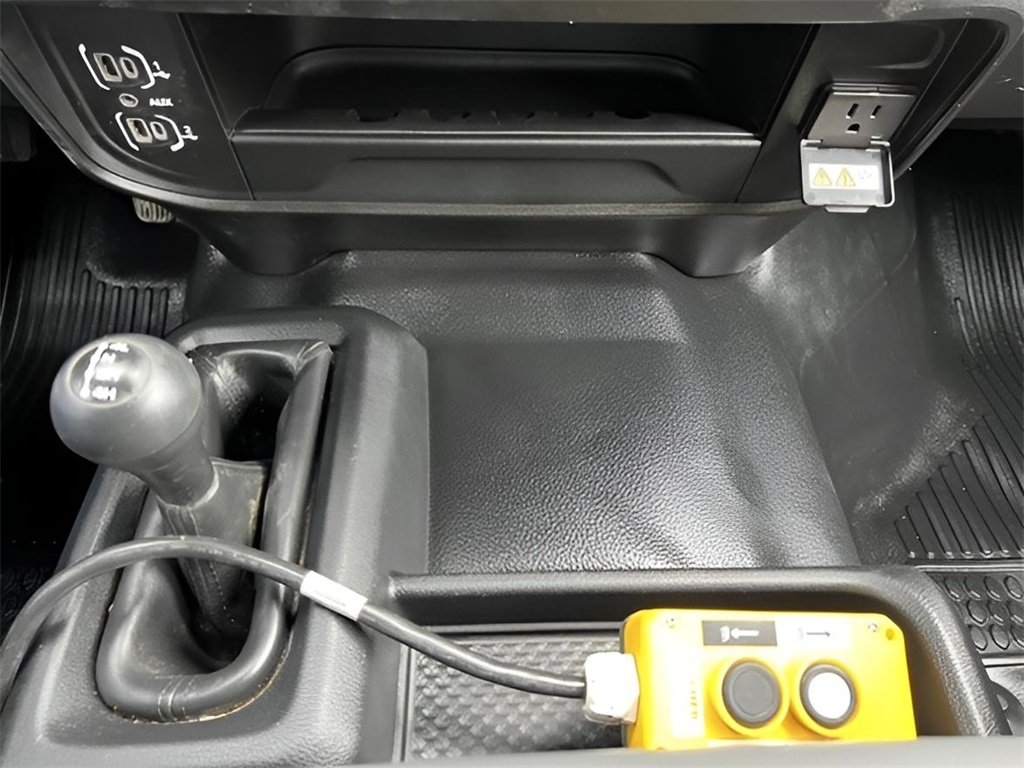 2023 Ram 3500 Tradesman photo 23