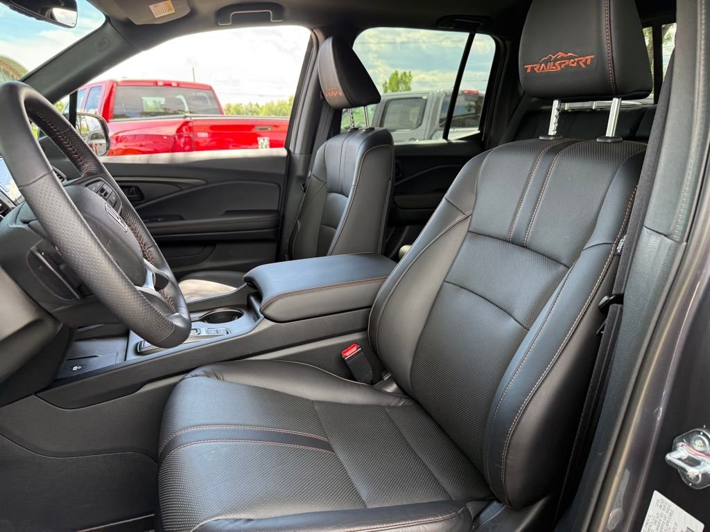 2025 Honda Ridgeline TrailSport photo 14