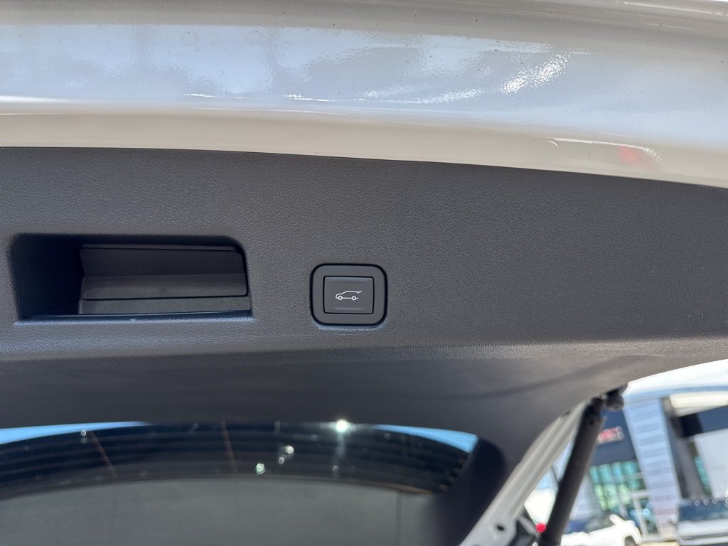 2025 Gmc Acadia AT4 photo 28