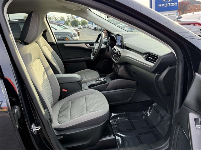 2021 Ford Escape SE photo 15