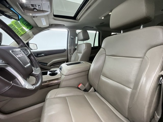 2015 Gmc Yukon SLT photo 4