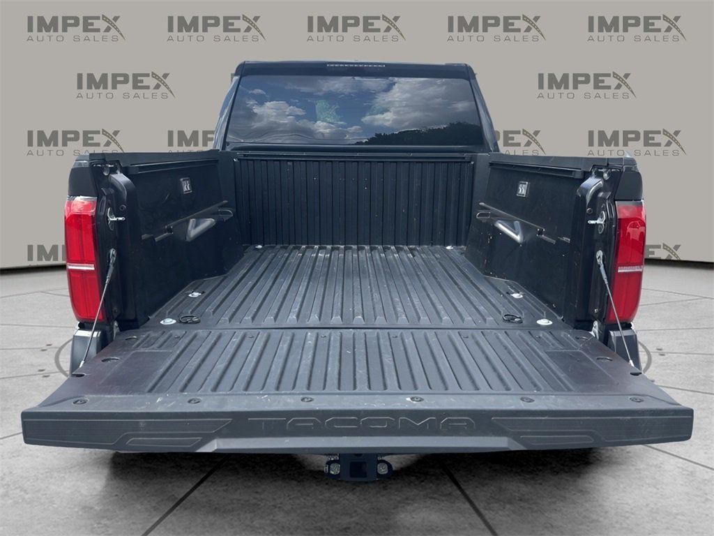 2025 Toyota Tacoma TRD Sport photo 25
