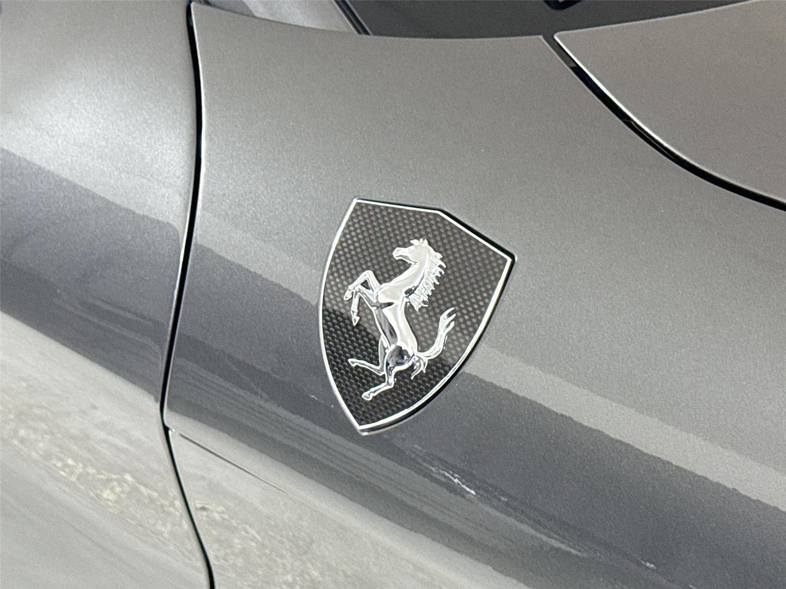 2016 Ferrari F12 Berlinetta Berlinetta photo 32