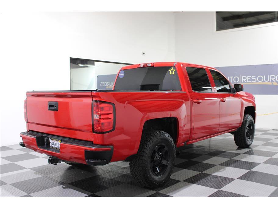 2016 Chevrolet Silverado 1500 LT photo 4