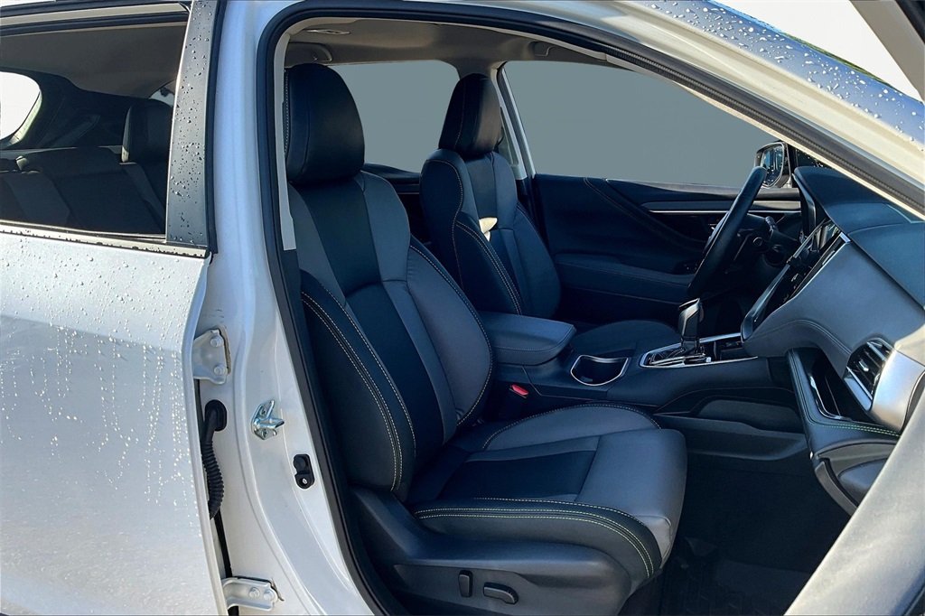 2024 Subaru Outback Onyx Edition XT photo 4