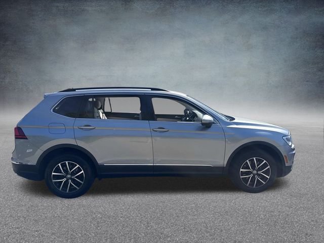 2021 Volkswagen Tiguan SE photo 3