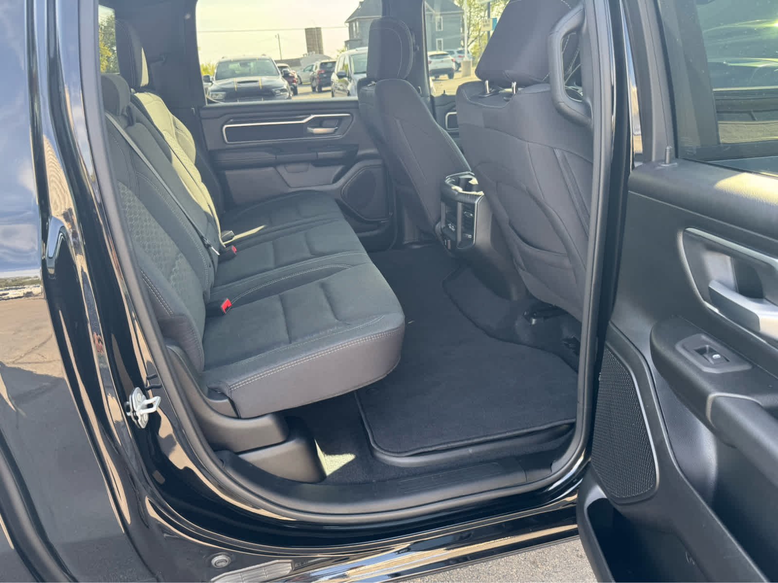 2025 Ram 1500 Big Horn photo 18