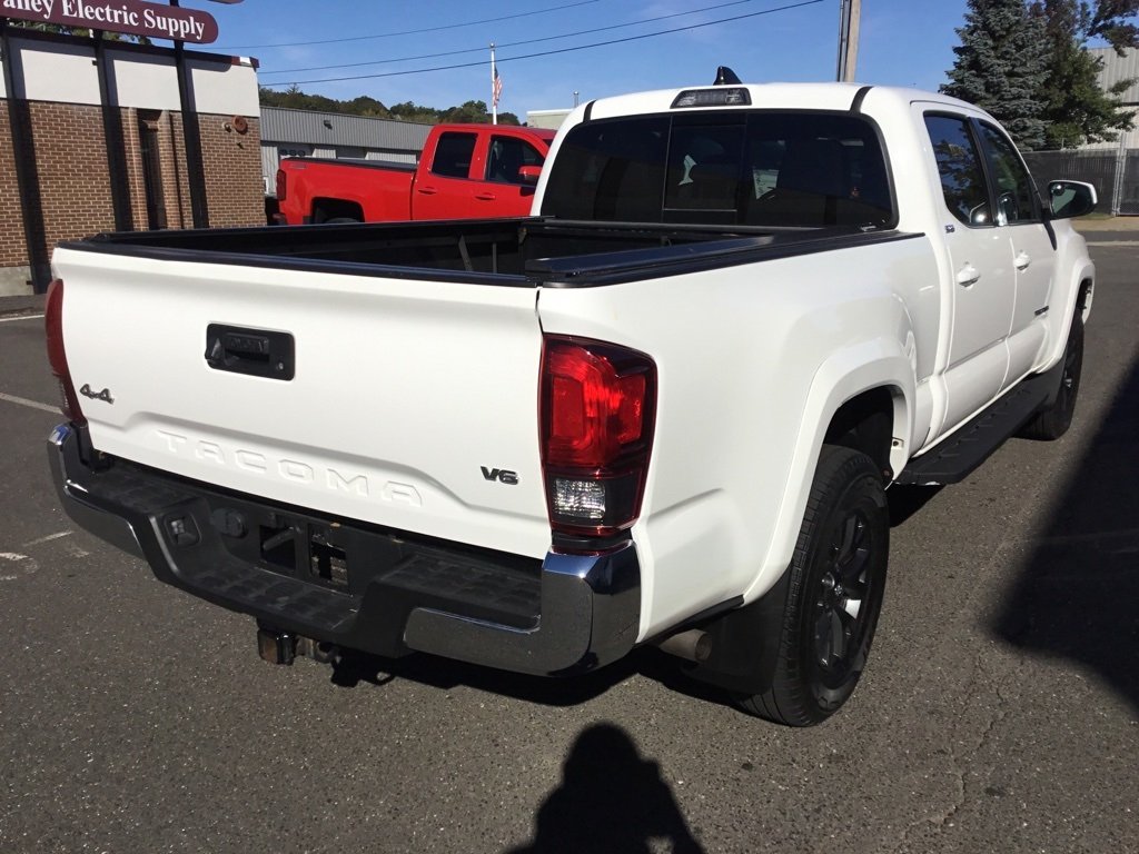 2021 Toyota Tacoma SR5 4x4 photo 4