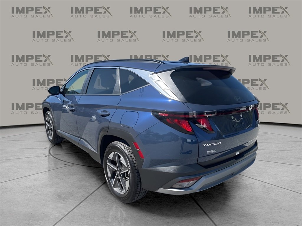 2025 Hyundai Tucson SEL photo 3