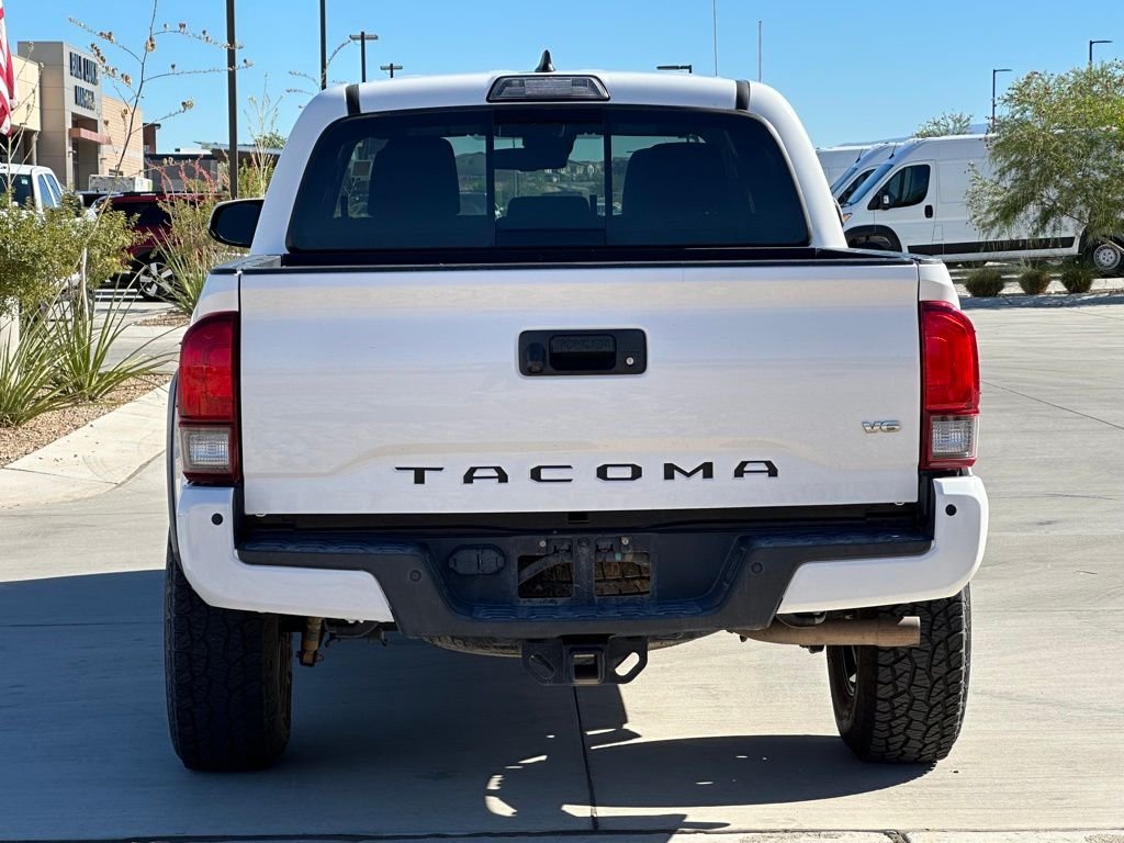 2019 Toyota Tacoma TRD Off-Road photo 4