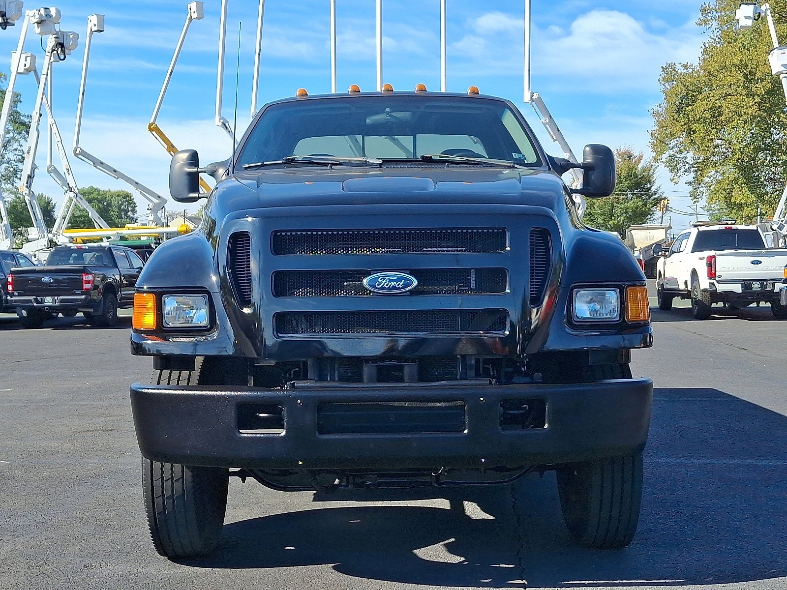 2006 Ford F-650 SuperCab XL photo 2