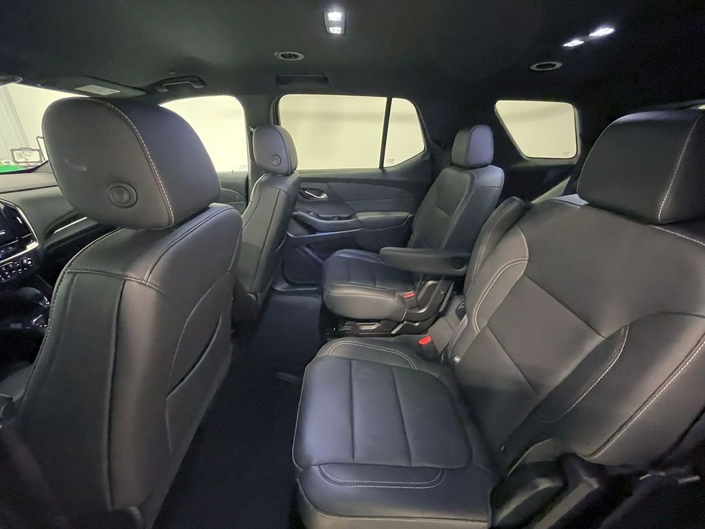 2023 Chevrolet Traverse Leather photo 16