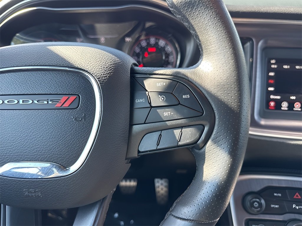 2018 Dodge Challenger R/T photo 13