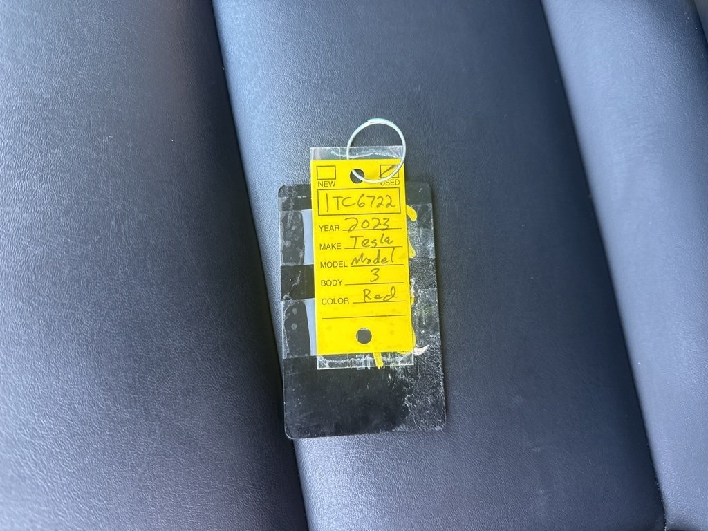 2023 Tesla Model 3 photo 30