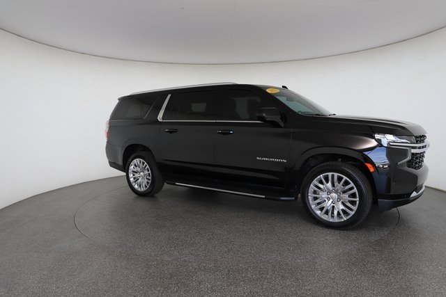 2023 Chevrolet Suburban LS photo 25