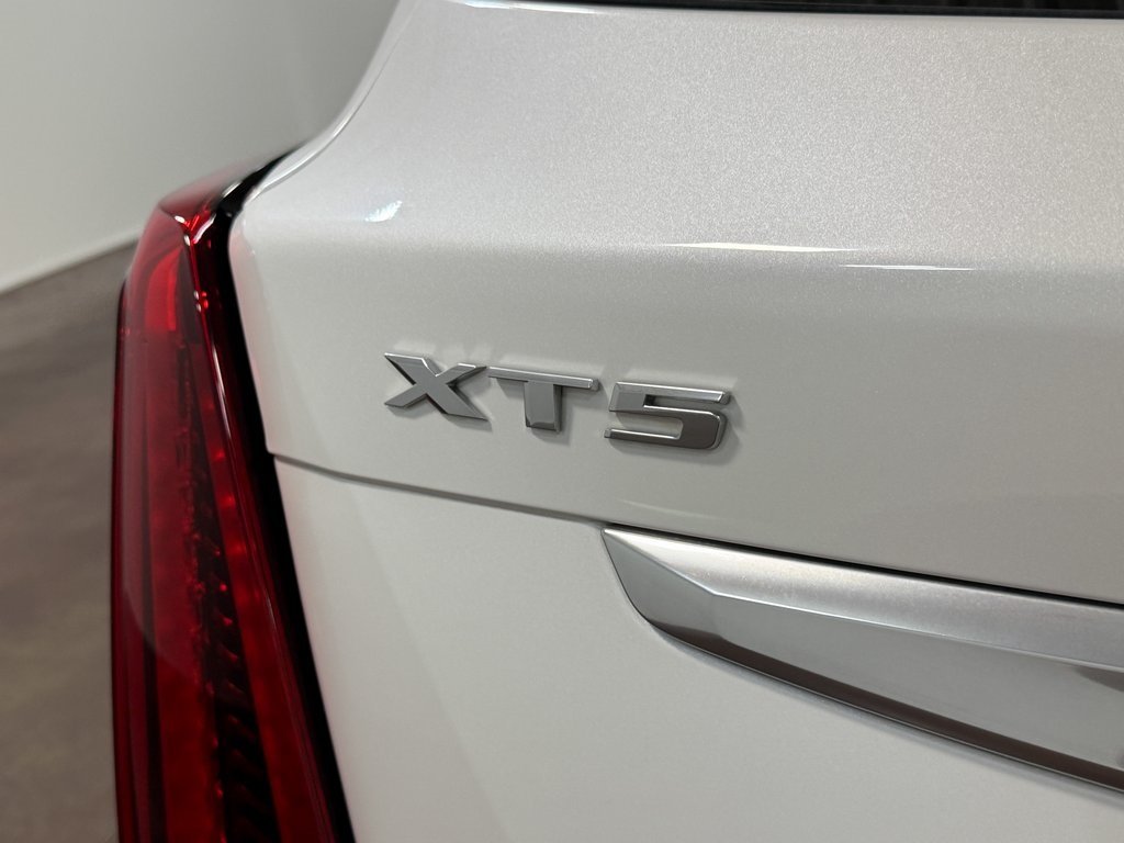 2022 Cadillac XT5 Premium Luxury photo 48