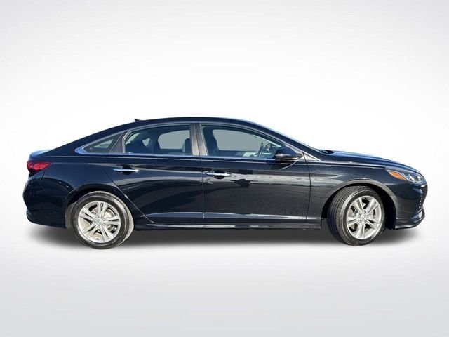 2018 Hyundai Sonata SEL photo 2
