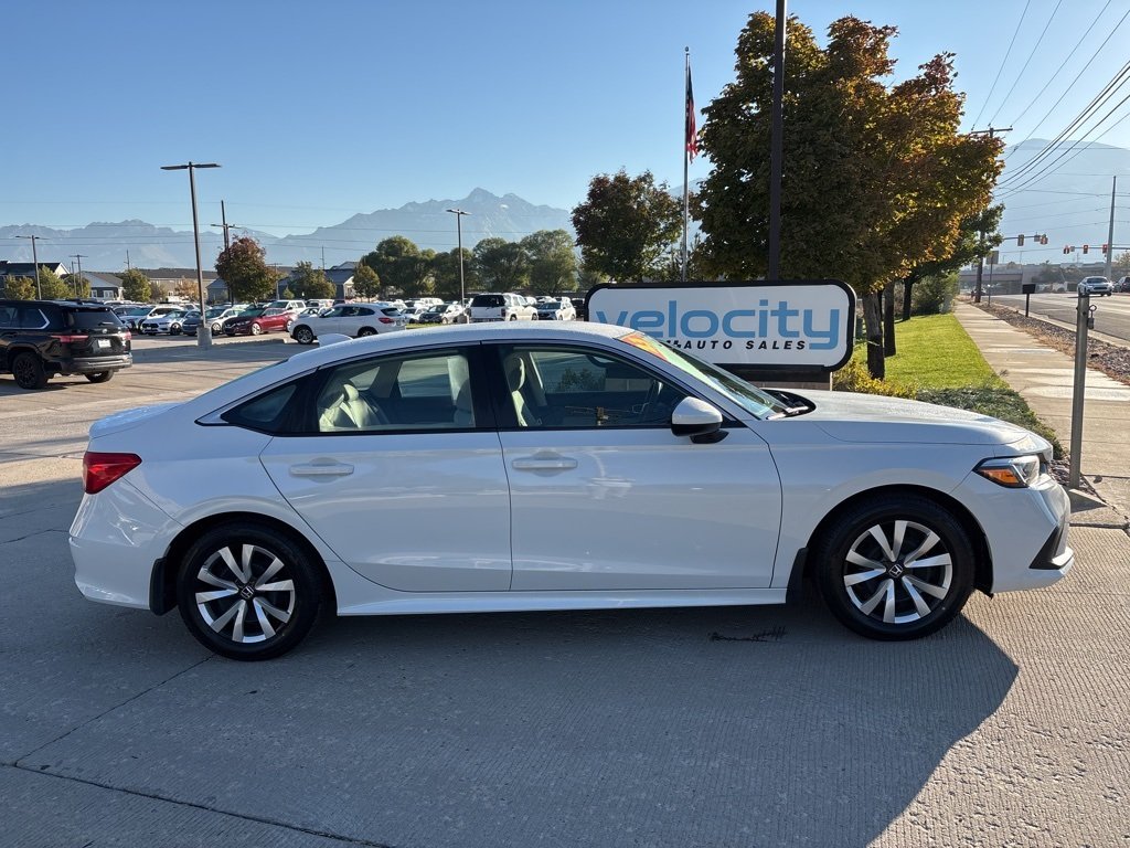 2023 Honda Civic LX photo 3