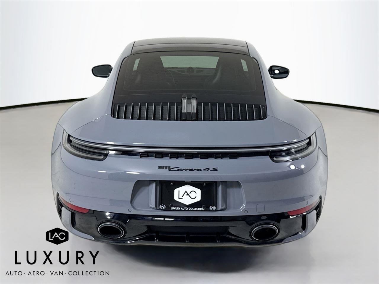 2023 Porsche 911 4S photo 5