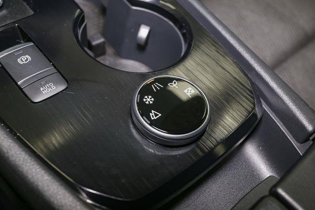 2025 Nissan Rogue SV photo 31