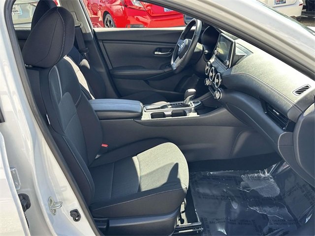 2022 Nissan Sentra SV photo 14