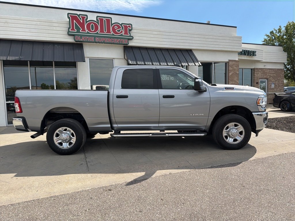 2024 Ram 2500 Big Horn photo 4