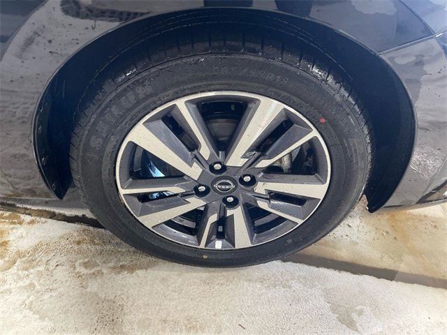 2023 Nissan Versa 1.6 SV photo 10