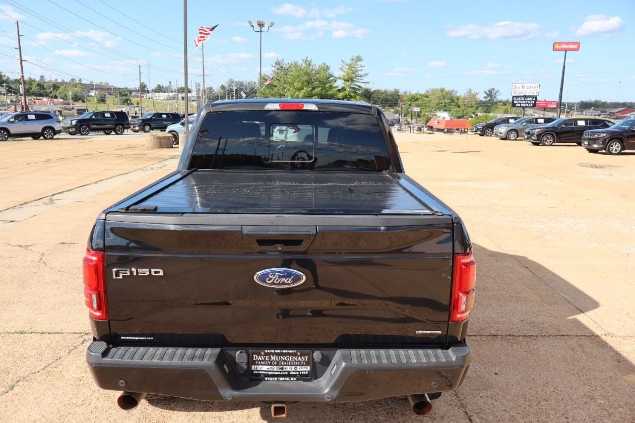 2015 Ford F-150 Lariat photo 9