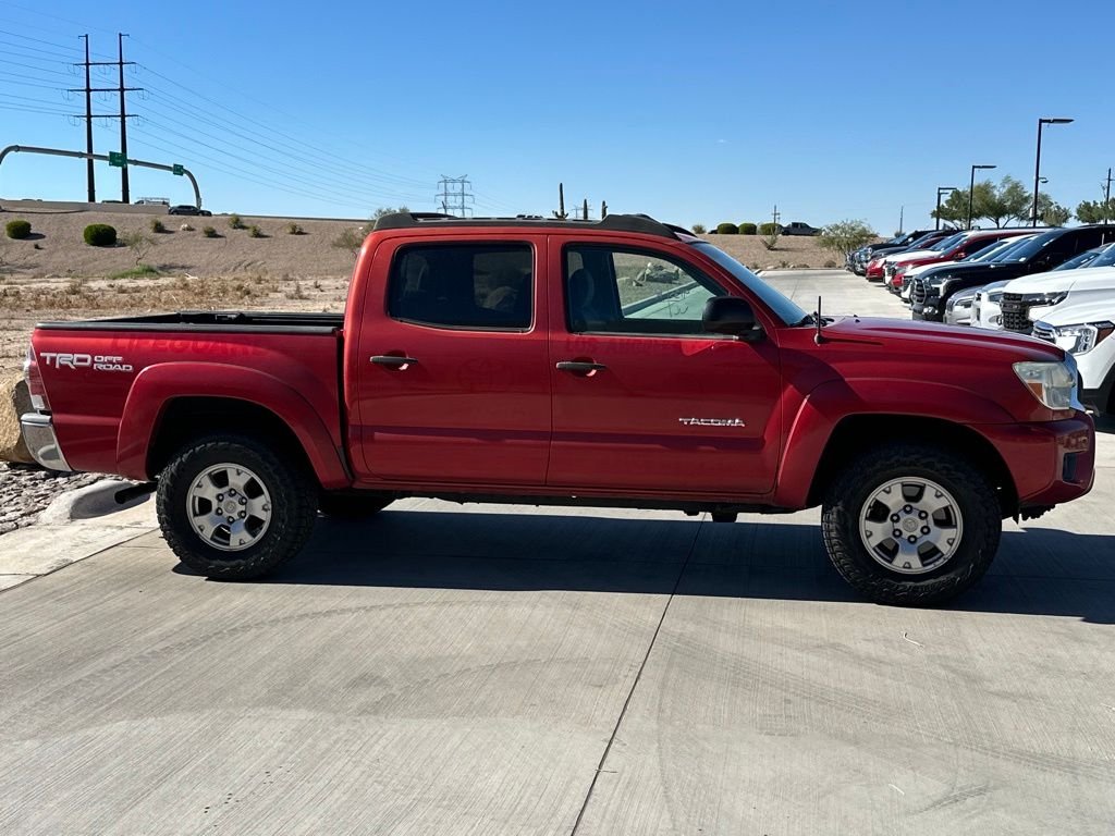 2015 Toyota Tacoma Base photo 2