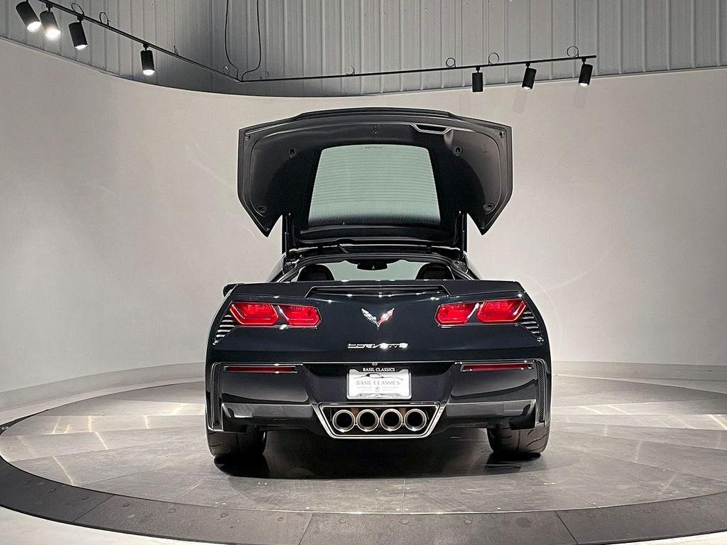 2015 Chevrolet Corvette Stingray 2LT photo 33