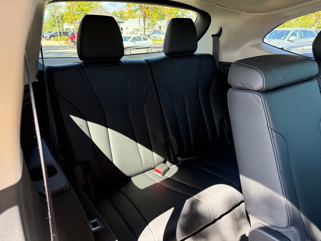 2025 Acura MDX Base photo 17